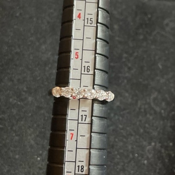 Classic 6 Stone Certified 1 Carat White Moissanite Diamond Band - Picture 8 of 9